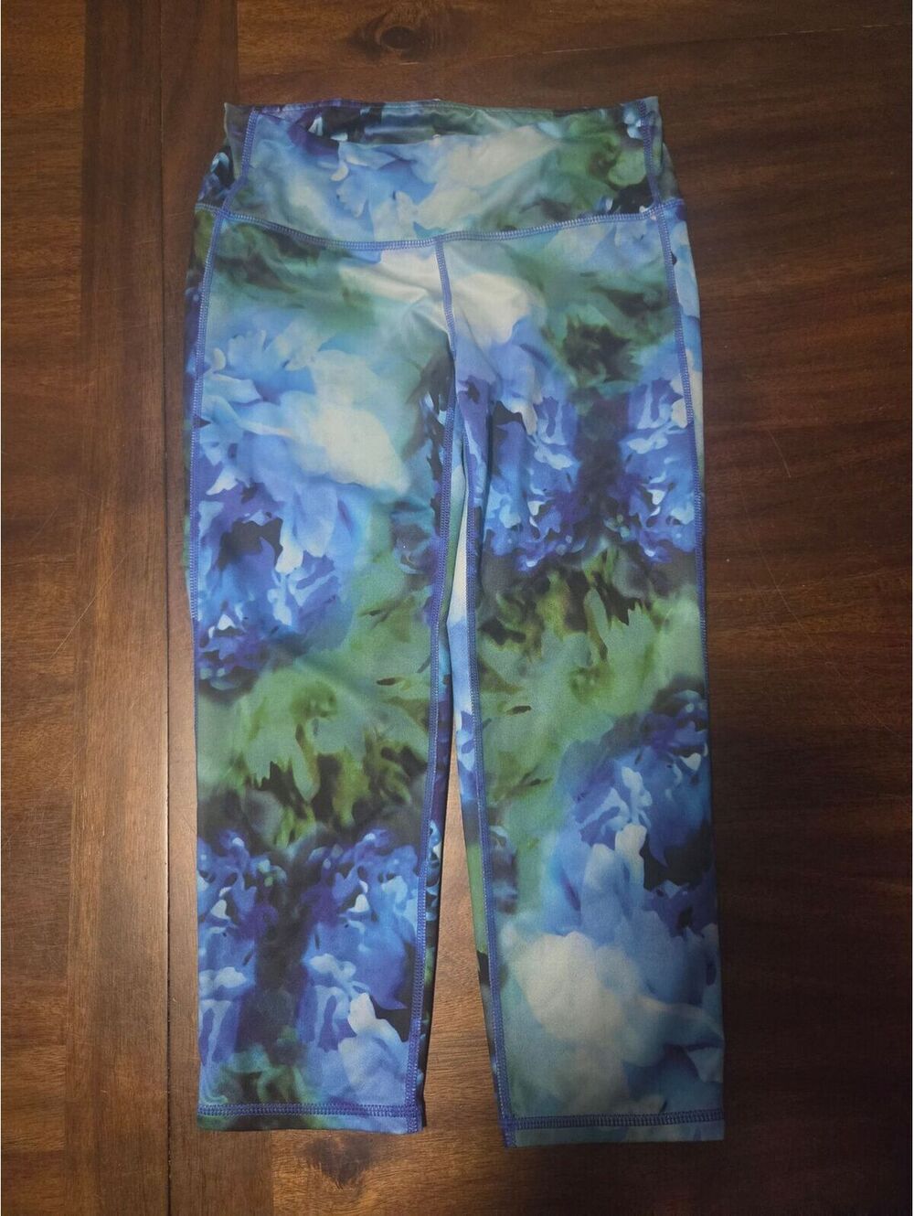Athleta Cropped Leggings Size Small